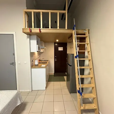 Harbour Studios Near Old Town Korter