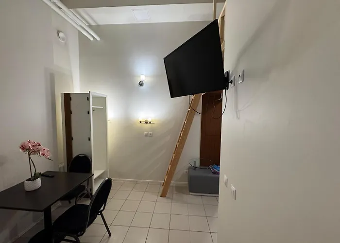 Harbour Studios Near Old Town *