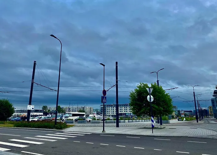 Harbour Studios Near Old Town